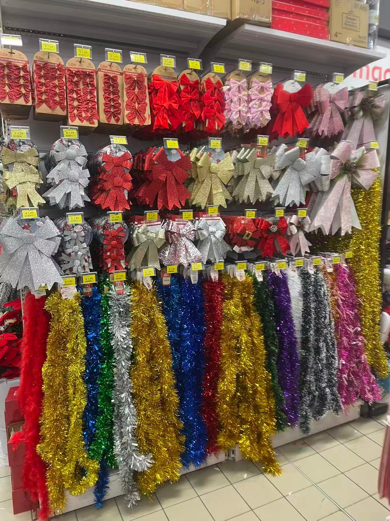 Nastri e addobbi per le feste